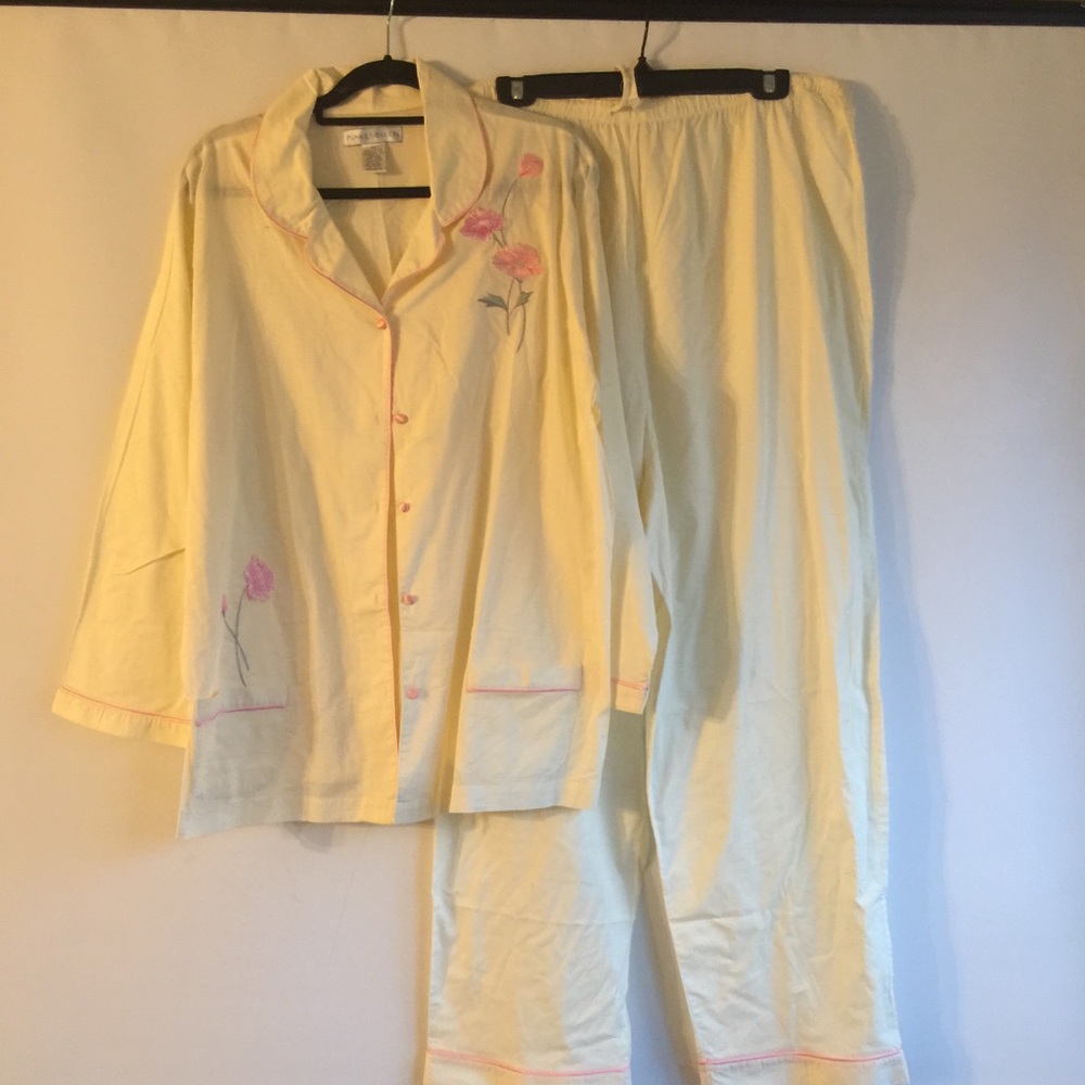 Women's Pale Yellow Flower-Embroidered Pajama Set